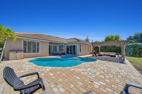 2202 SW Golden Bear Way Palm City FL 34990