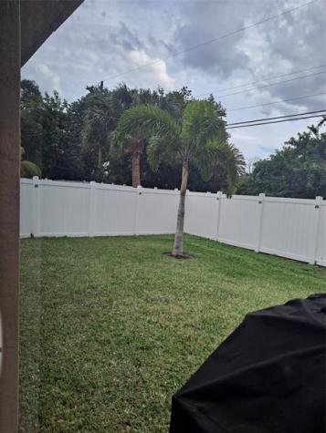 1635 W 15th Street Riviera Beach FL 33404