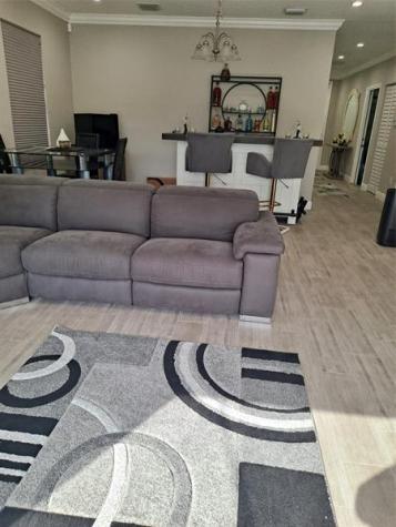 1635 W 15th Street Riviera Beach FL 33404