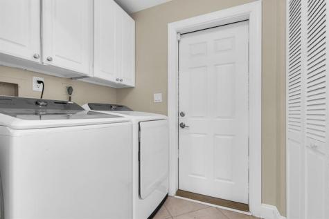 3981 NW 81st Terrace Coral Springs FL 33065