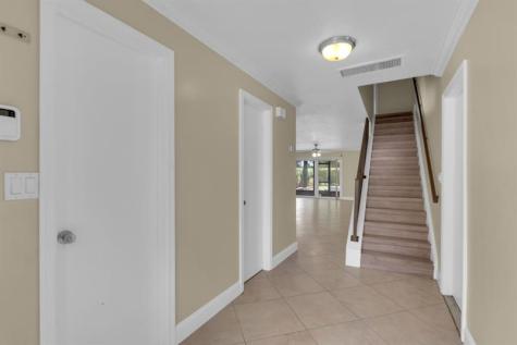 3981 NW 81st Terrace Coral Springs FL 33065