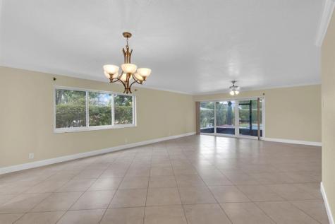 3981 NW 81st Terrace Coral Springs FL 33065