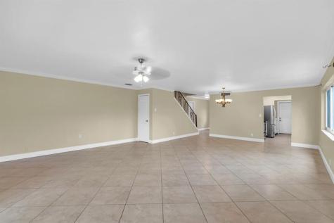 3981 NW 81st Terrace Coral Springs FL 33065