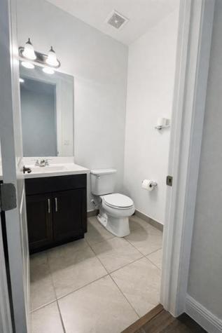 3821 NW 87th Way Coral Springs FL 33065