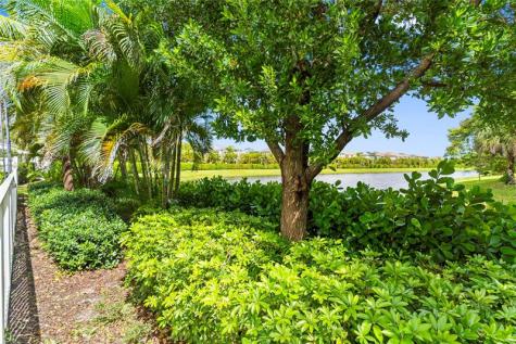 3821 NW 87th Way Coral Springs FL 33065