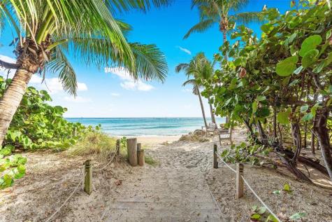 3203 Dover Road Pompano Beach FL 33062