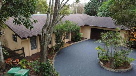 10800 SW 40th Court Davie FL 33328