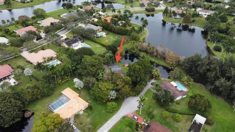 10800 SW 40th Court Davie FL 33328