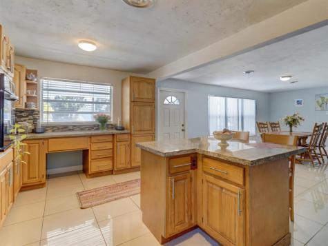 1621 SW 3rd Avenue Pompano Beach FL 33060