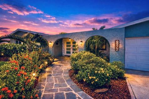 6972 NW 5th Place Margate FL 33063