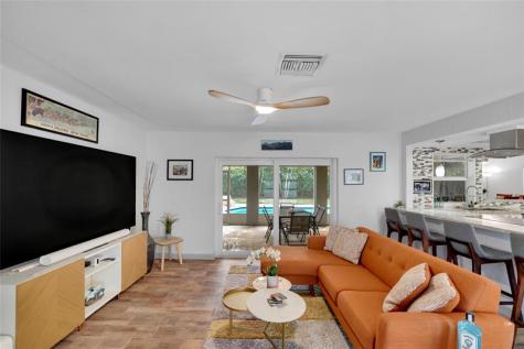 6972 NW 5th Place Margate FL 33063
