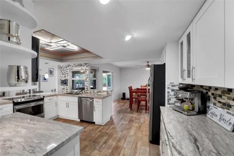 6972 NW 5th Place Margate FL 33063