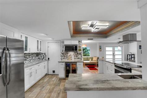 6972 NW 5th Place Margate FL 33063
