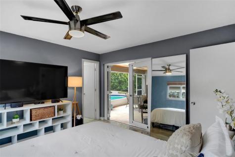 6972 NW 5th Place Margate FL 33063