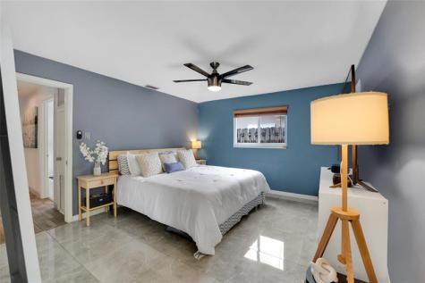 6972 NW 5th Place Margate FL 33063