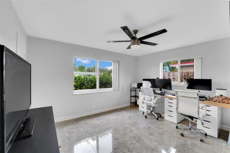 6972 NW 5th Place Margate FL 33063