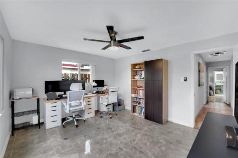6972 NW 5th Place Margate FL 33063