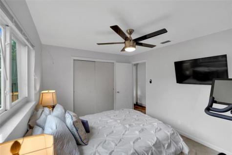 6972 NW 5th Place Margate FL 33063