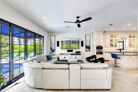 9 Fiesta Way Fort Lauderdale FL 33301