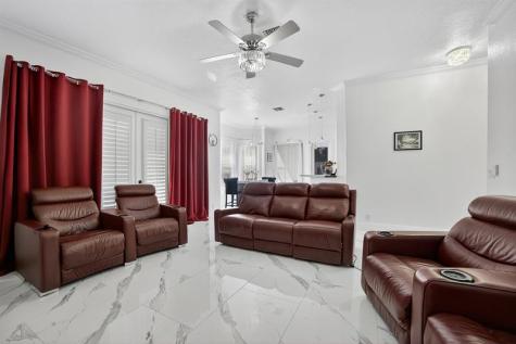 12480 NW 62nd Court Coral Springs FL 33076