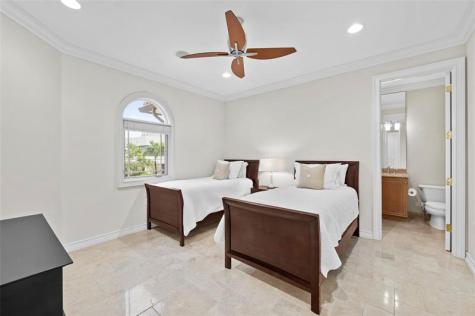 1965 SE 21st Avenue Fort Lauderdale FL 33316