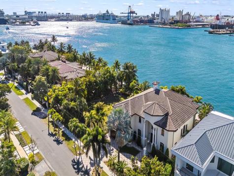 1965 SE 21st Avenue Fort Lauderdale FL 33316