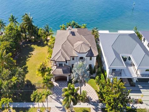 1965 SE 21st Avenue Fort Lauderdale FL 33316