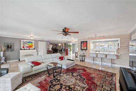 2761 NE 57th Court Fort Lauderdale FL 33308