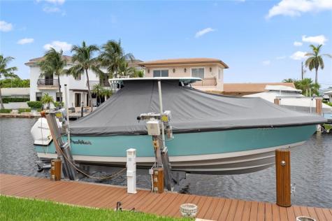 2761 NE 57th Court Fort Lauderdale FL 33308