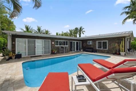2761 NE 57th Court Fort Lauderdale FL 33308