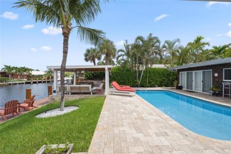 2761 NE 57th Court Fort Lauderdale FL 33308