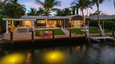 2761 NE 57th Court Fort Lauderdale FL 33308