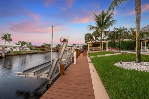 2761 NE 57th Court Fort Lauderdale FL 33308