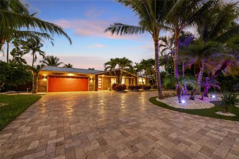2761 NE 57th Court Fort Lauderdale FL 33308
