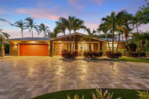 2761 NE 57th Court Fort Lauderdale FL 33308