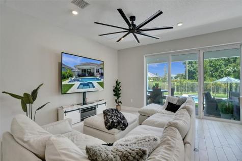 9621 Mosler Trail Lake Worth FL 33467
