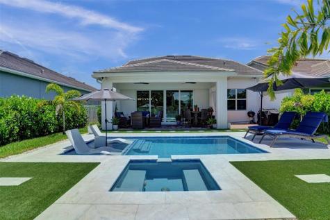 9621 Mosler Trail Lake Worth FL 33467