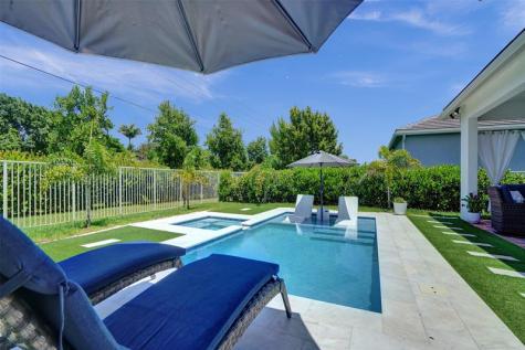 9621 Mosler Trail Lake Worth FL 33467