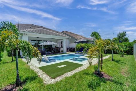 9621 Mosler Trail Lake Worth FL 33467