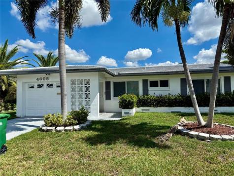 4605 NW 49th Street Tamarac FL 33319