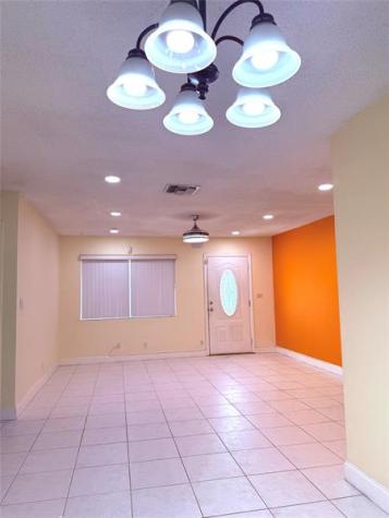 4605 NW 49th Street Tamarac FL 33319