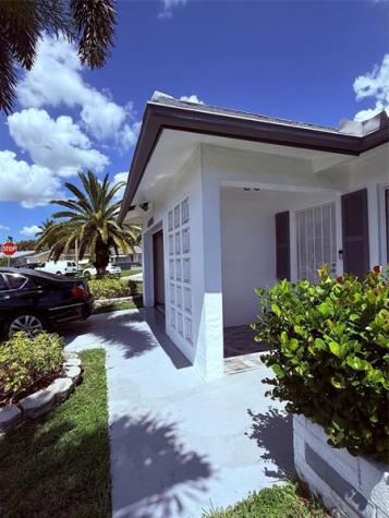 4605 NW 49th Street Tamarac FL 33319