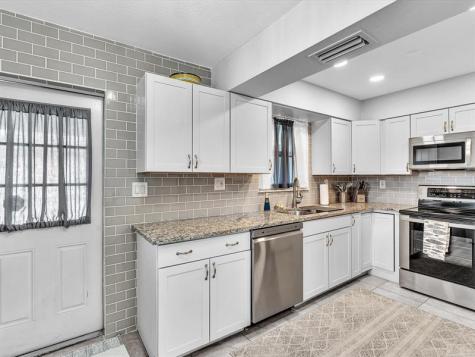 3540 SW 12th Court Fort Lauderdale FL 33312