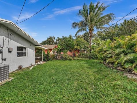 3540 SW 12th Court Fort Lauderdale FL 33312