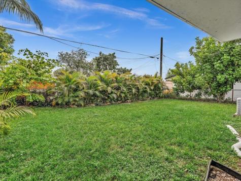 3540 SW 12th Court Fort Lauderdale FL 33312