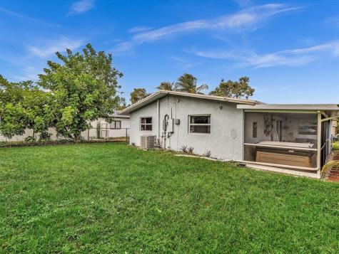3540 SW 12th Court Fort Lauderdale FL 33312