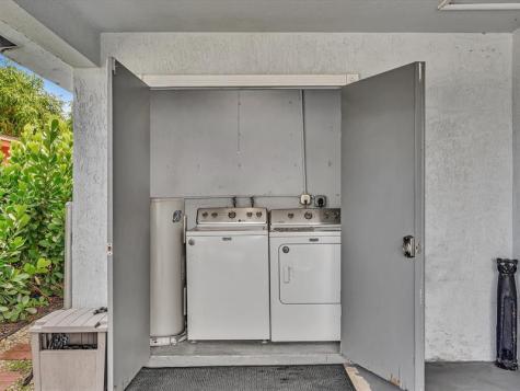 3540 SW 12th Court Fort Lauderdale FL 33312