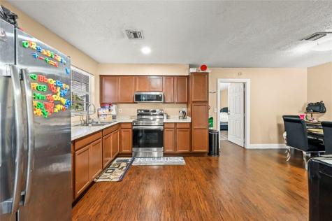 3420 E Avenue H E Riviera Beach FL 33404
