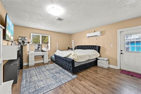 3420 E Avenue H E Riviera Beach FL 33404