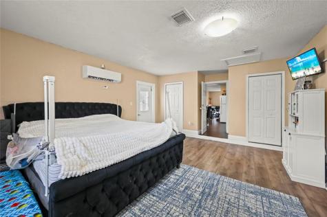3420 E Avenue H E Riviera Beach FL 33404